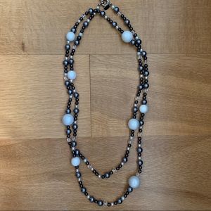 Amanda Pearl faux pearl black-white-gray necklace